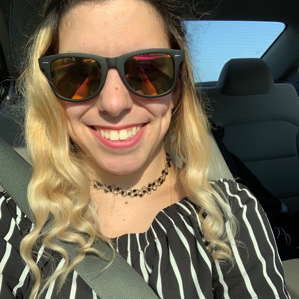 Meet your Posher, Beatriz